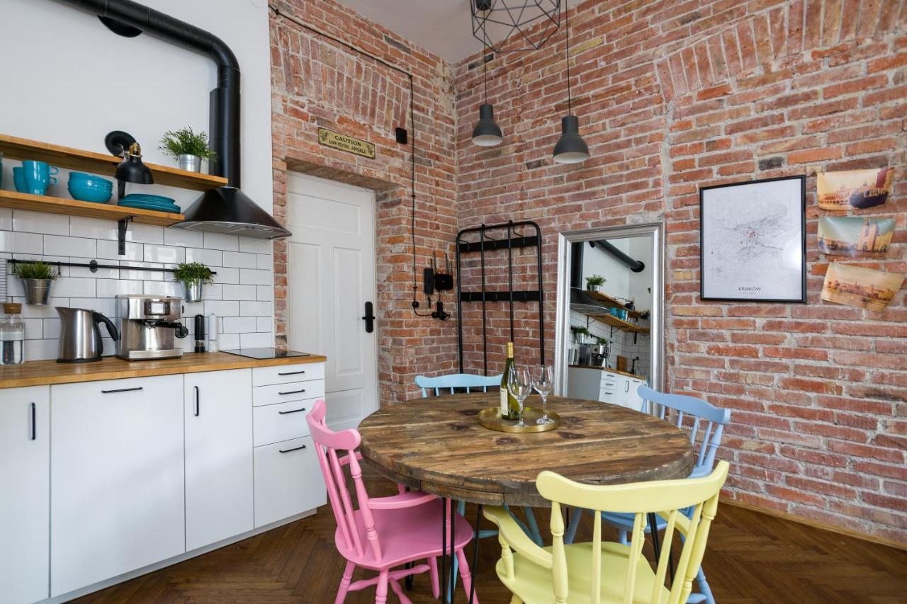 Discover Krakow Loft Apartment Near Main Station Netflix Exterior photo