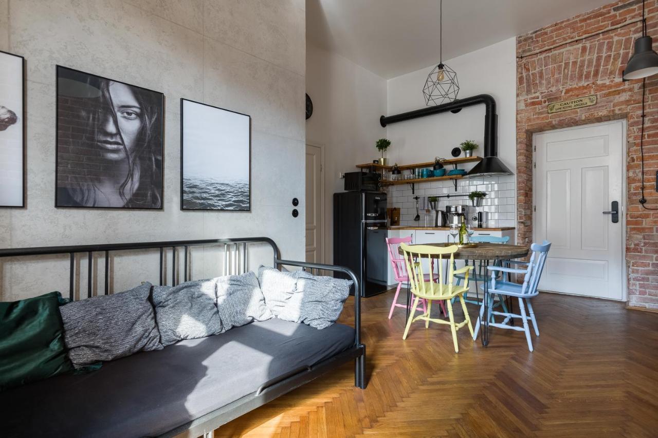 Discover Krakow Loft Apartment Near Main Station Netflix Exterior photo