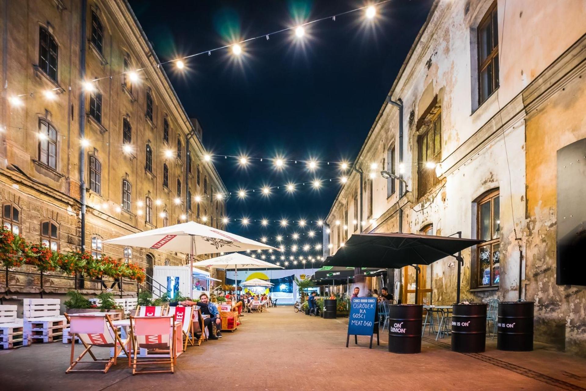 Discover Krakow Loft Apartment Near Main Station Netflix Exterior photo